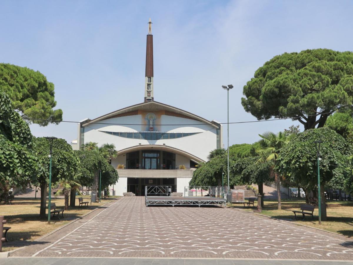Letizia Appartement Lignano Sabbiadoro Buitenkant foto