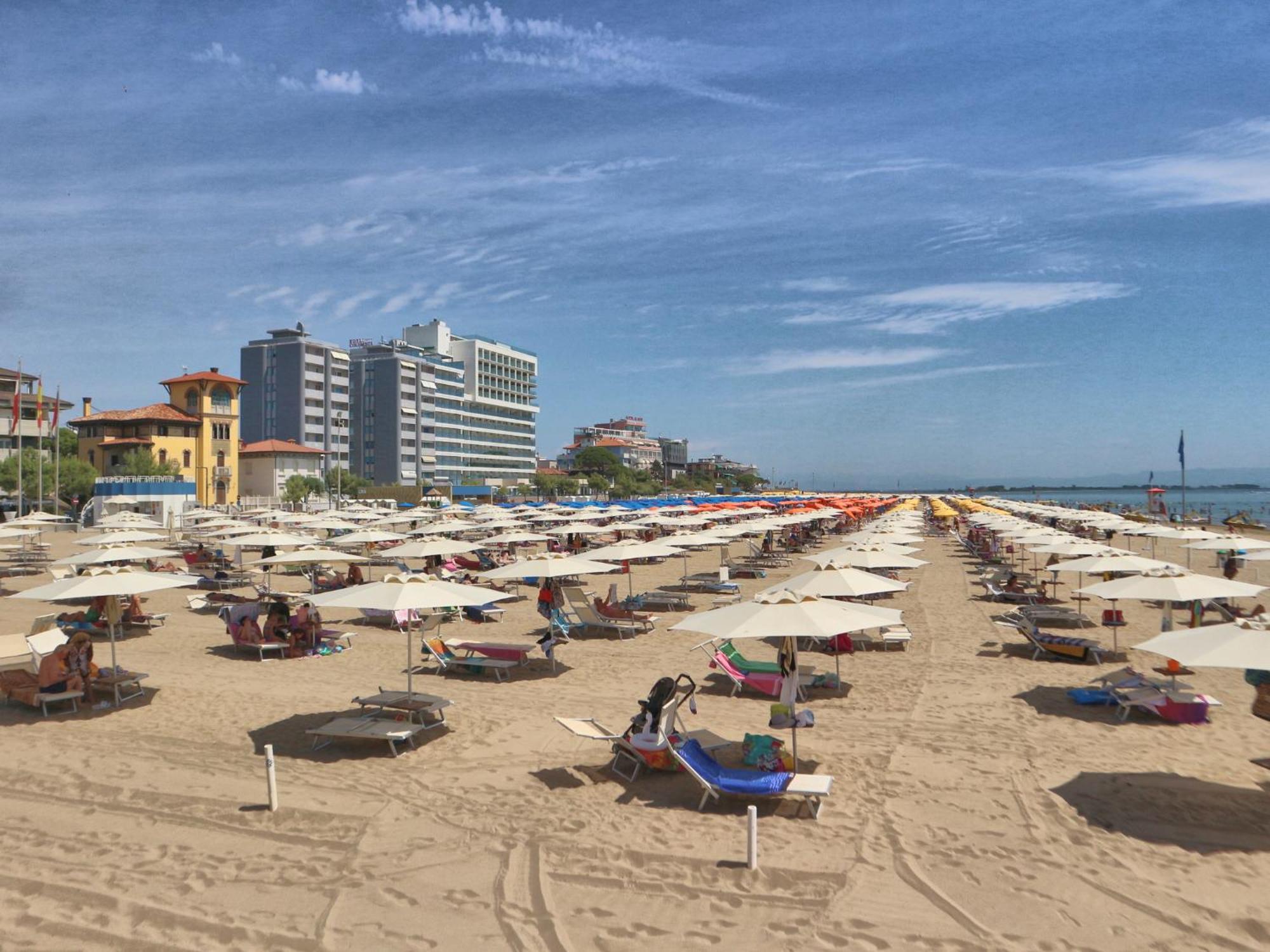 Letizia Appartement Lignano Sabbiadoro Buitenkant foto